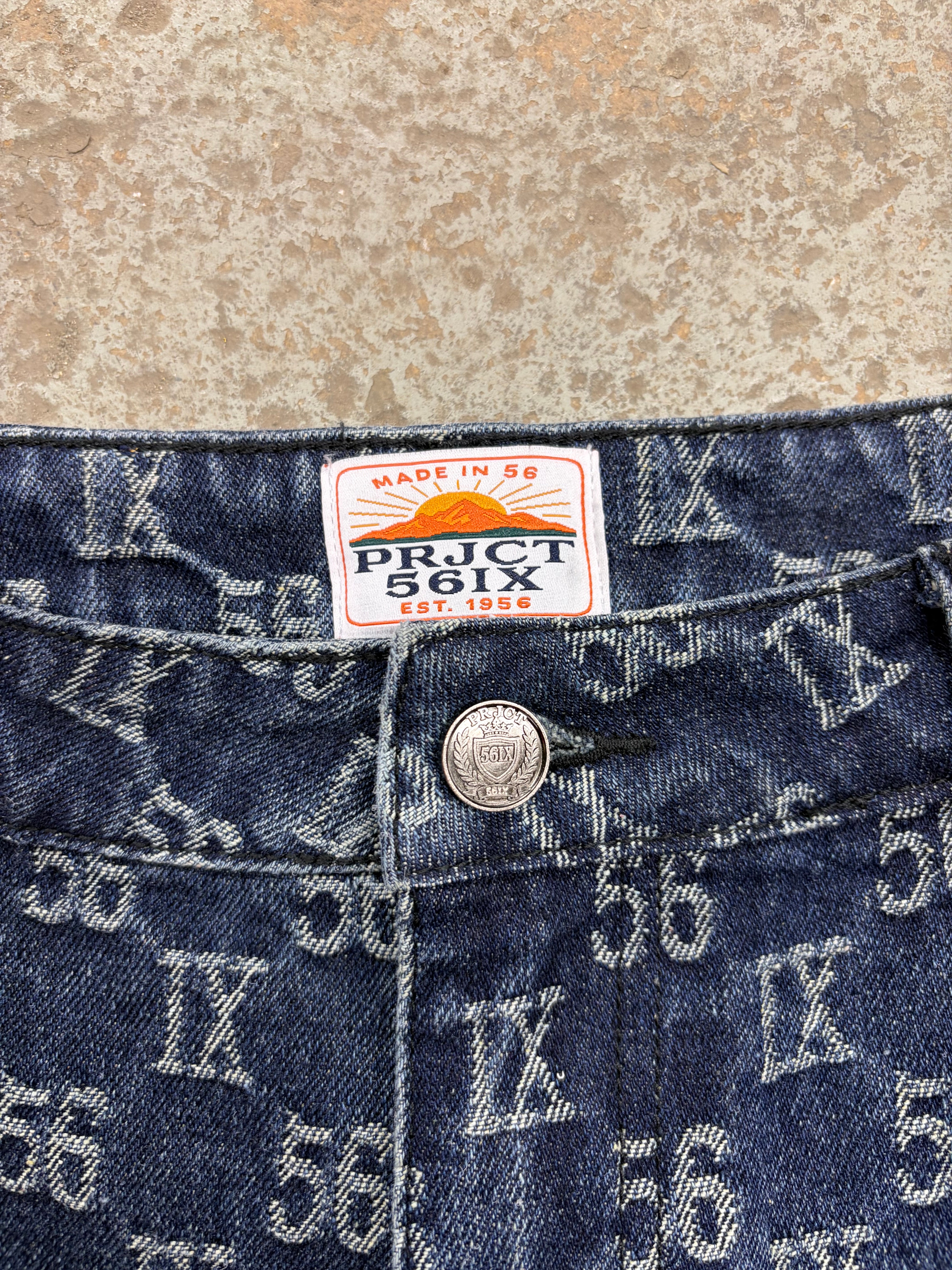 Monogram Jorts
